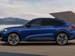 Navarrablau metallic Neu 2025 Audi Q5 Sportback S-Line SUV | 69.990 € (Fairer Preis)