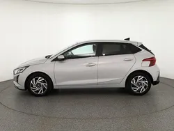 Grau Neu 2024 Hyundai i20 GO! Kleinwagen | 21.890 € (Guter Preis)