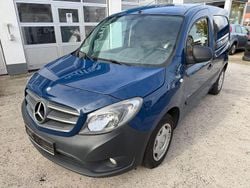 Blau Gebraucht 2017 Mercedes Citan 109 Van / Kleinbus | 4.490 € (Superpreis)