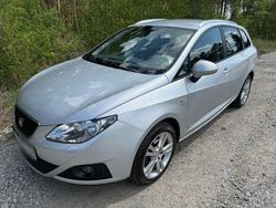 Silber Gebraucht 2011 Seat Ibiza ST Copa Kombi | 4.690 € (Fairer Preis)