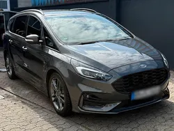 Grau Gebraucht 2021 Ford S-MAX S Van / Kleinbus | 30.000 € (Teuer)
