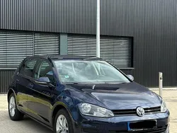 Blau Gebraucht 2014 VW Golf VII Limousine | 10.790 € (Guter Preis)