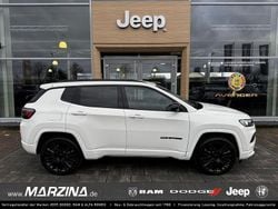 Weiß Gebraucht 2023 Jeep Compass Altitude SUV | 28.999 € (Fairer Preis)