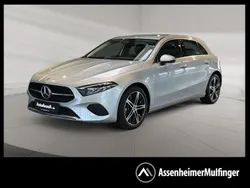 Silber Gebraucht 2024 Mercedes A180 Progressive Limousine | 27.889 € (Guter Preis)