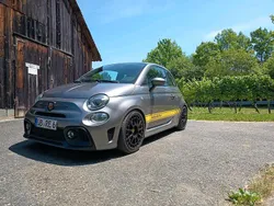 Grau Gebraucht 2020 Fiat 500 Abarth Kleinwagen | 17.750 €