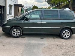 Grün Gebraucht 2011 Citroën C8 Tendance Van / Kleinbus | 2.500 € (Guter Preis)