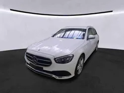 Weiß Gebraucht 2022 Mercedes E300 Limousine | 32.988 € (Fairer Preis)