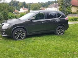 Grün Gebraucht 2017 Nissan X-Trail N-Vision SUV | 14.900 € (Guter Preis)