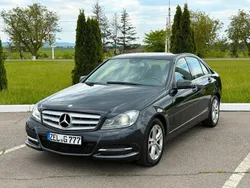 Schwarz Gebraucht 2012 Mercedes C250 Avantgarde Limousine | 11.500 € (Etwas zu teuer)
