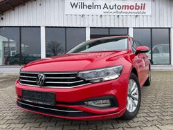 Rot Gebraucht 2023 VW Passat Business Kombi | 18.990 € (Superpreis)