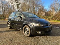 Schwarz Gebraucht 2009 VW Golf Plus Cross Comfortline Van / Kleinbus | 3.990 € (Fairer Preis)