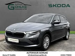 Graphitegrau Gebraucht 2024 Skoda Scala Kleinwagen | 24.850 € (Fairer Preis)