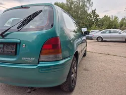 Grün Gebraucht 1998 Toyota Starlet Kleinwagen | 2.500 € (Fairer Preis)