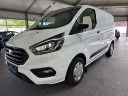 Weiß Gebraucht 2020 Ford Transit Custom Trend Van / Kleinbus | 22.480 € (Superpreis)