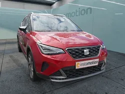 Rot Gebraucht 2024 Seat Arona FR SUV | 21.940 € (Fairer Preis)