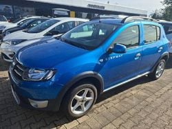 Blau Gebraucht 2014 Dacia Sandero Prestige Kleinwagen | 8.950 € (Teuer)