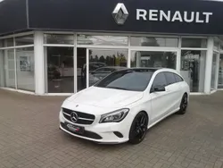Weiß Gebraucht 2019 Mercedes CLA200 Shooting Brake Kombi | 19.290 € (Guter Preis)