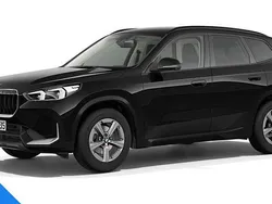 Schwarz Neu 2025 BMW X1 SUV | 41.940 € (Guter Preis)