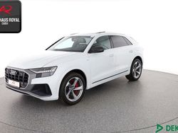 Weiss Gebraucht 2021 Audi Q8 Business SUV | 58.770 € (Etwas zu teuer)