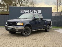 Blau Gebraucht 2003 Ford V8 Lariat SUV | 14.500 €