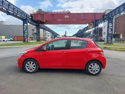 Rot Gebraucht 2012 Toyota Yaris Life Limousine | 5.590 € (Guter Preis)