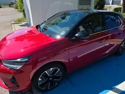 Rot Gebraucht 2021 Opel Corsa-e Ultimate Kleinwagen | 15.000 € (Fairer Preis)