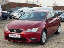 Rot Gebraucht 2013 Seat Leon Style Limousine | 7.890 € (Fairer Preis)