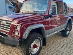 Rot Gebraucht 2010 Iveco Massif Abholung | 14.999 €