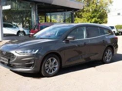 Grau Gebraucht 2024 Ford Focus Titanium X Limousine | 29.950 € (Teuer)