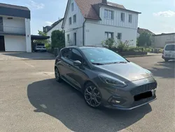 Grau Gebraucht 2021 Ford Fiesta ST-Line Kleinwagen | 16.000 € (Fairer Preis)