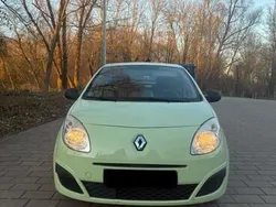 Grün Gebraucht 2008 Renault Twingo Kleinwagen | 1.500 € (Guter Preis)