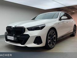 Alpinweiß uni Gebraucht 2025 BMW 550e Comfort Edition Limousine | 74.949 € (Fairer Preis)