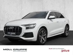 Gebraucht 2022 Audi Q8 Ambiente SUV | 67.450 € (Teuer)