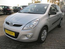 Silber Gebraucht 2012 Hyundai i20 Classic Kleinwagen | 4.490 € (Fairer Preis)