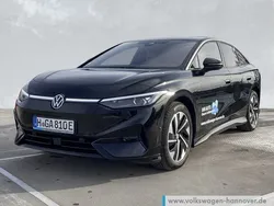 Grenadillschwarz metallic Gebraucht 2023 VW ID.7 Pro Limousine | 43.980 € (Guter Preis)