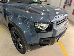 Blau Gebraucht 2022 Land Rover Defender SUV | 70.000 € (Fairer Preis)