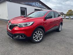 Rot Gebraucht 2018 Renault Kadjar LIMITED SUV | 10.499 € (Superpreis)