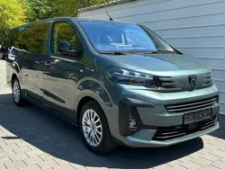 Peugeot Traveller