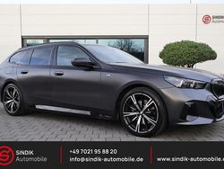 Grau Gebraucht 2024 BMW 520 M Sport Limousine | 60.980 € (Etwas zu teuer)