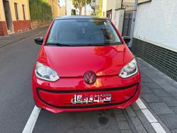 Rot Gebraucht 2013 VW up! Kleinwagen | 4.300 € (Fairer Preis)