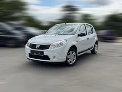 Weiß Gebraucht 2009 Dacia Sandero Kleinwagen | 2.690 € (Fairer Preis)
