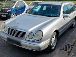 Silber Gebraucht 1998 Mercedes E280 Kombi | 1.300 € (Superpreis)