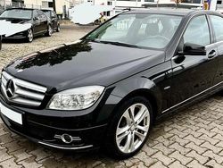 Schwarz Gebraucht 2010 Mercedes C180 Avantgarde Limousine | 6.000 €