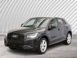 Schwarz (mythosschwarz metallic) Gebraucht 2024 Audi Q2 S-Line SUV | 31.990 € (Etwas zu teuer)