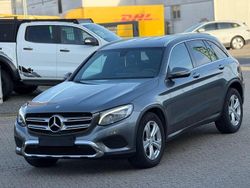 Grau Gebraucht 2016 Mercedes GLC220 SUV | 15.800 € (Superpreis)