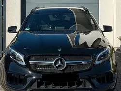 Schwarz Gebraucht 2017 Mercedes GLA45 AMG AMG SUV | 31.999 € (Teuer)