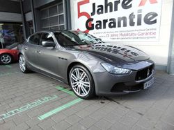 Grau Gebraucht 2017 Maserati Ghibli Coupé | 32.500 € (Guter Preis)