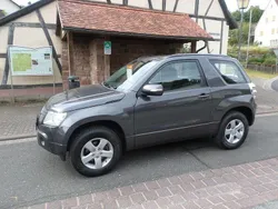 Grau Gebraucht 2011 Suzuki Grand Vitara City SUV | 11.500 € (Teuer)