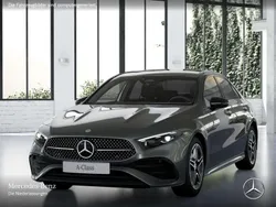 Grau Gebraucht 2025 Mercedes A220 AMG Limousine | 41.500 € (Fairer Preis)
