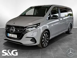 Alpingrau Gebraucht 2024 Mercedes EQV300 Van / Kleinbus | 62.222 €